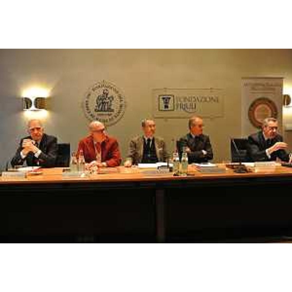 Sergio Bolzonello (Vicepresidente Regione FVG e assessore Attività produttive, Turismo e Cooperazione) alla presentazione del volume "Luoghi e storie di gusto nel cuore dell'Europa" - Udine 06/12/2017