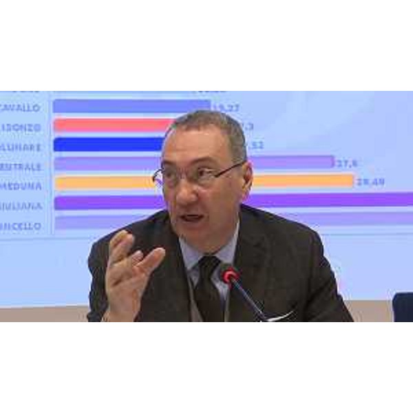 Sergio Bolzonello (Vicepresidente Regione FVG e assessore Attività produttive, Turismo e Cooperazione) interviene all'incontro annuale del Programma operativo del Fondo europeo di sviluppo regionale (Por-Fesr 2014-2020) - Udine 11/12/2017