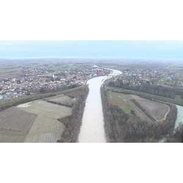 Il Tagliamento visto dall'elicottero - Latisana 12/12/2017