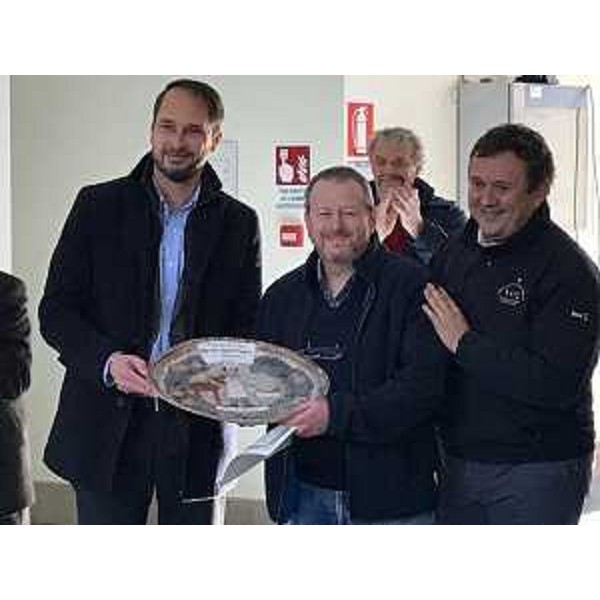 Cristiano Shaurli (Assessore regionale Risorse agricole e forestali), Alessandro Antonini (Vincitore concorso Trivelli settore produttori) ed Emanuele Scarello (Chef) alla cerimonia di premiazione del concorso "Mattia Trivelli" - Maniago 16/12/2017