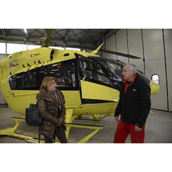 Maria Sandra Telesca (Assessore regionale Salute, Integrazione socio-sanitaria, Politiche sociali e Famiglia) all'Eliporto FVG di Camporformido - 22/12/2017
