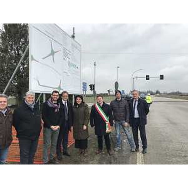Mariagrazia Santoro (Assessore regionale alle Infrastrutture e al Territorio) alla consegna dei lavori della Rotonda di Paludo col sindaco di Latisana Daniele Galizio e il presidente FVG Strade Giorgio Damiani - Latisana 12/03/2018