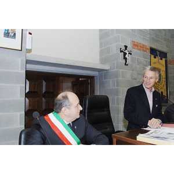 Riccardo Illy (Presidente Regione Friuli Venezia Giulia) e Carlo Mucignat (Sindaco Cordenons) in occasione della riunione di Giunta nel Municipio di Cordenons. (Cordenons 16/11/07)