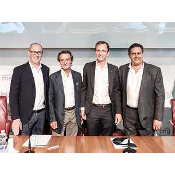 Il governatore del FVG, Massimiliano Fedriga (secondo da dx), al panel Benvenuti al Nord nell'ambito del Meeting Amicizia fra i Popoli a Rimini. Accanto a lui i governatori di Lombardia, Attilio Fontana (terzo da dx), e Liguria, Giovanni Toti (primo da dx) e il presidente della Provincia di Trento, Ugo Rossi (primo da sx)