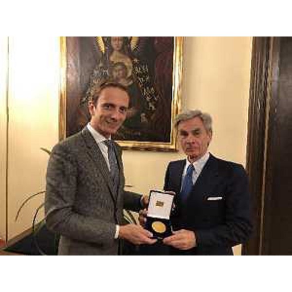 Il governatore FVG, Massimiliano Fedriga, con l'ambasciatore italiano a Praga, Francesco Saverio Nisio 