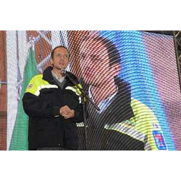 Il governatore Fedriga mentre interviene alla Giornata del Volontario 