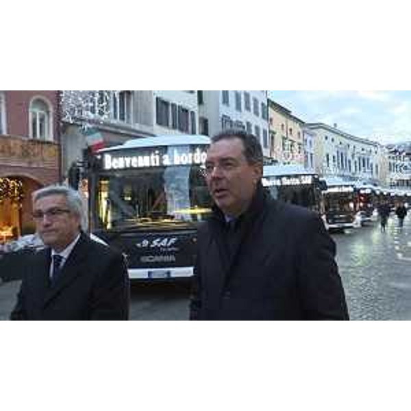 Graziano Pizzimenti, assessore regionale alle Infrastrutture e territorio, alla presentazione della nuova flotta della Saf