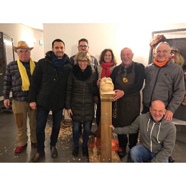 L'assessore regionale Zilli visita assieme all'assessore comunale Marco Falciglia la mostra sui Tomats a Tarcento.