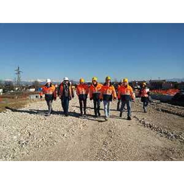 L’assessore regionale alle Infrastrutture e territorio, Graziano Pizzimenti, in sopralluogo al cantiere del ponte sul fiume Torre lungo la provinciale 50. Chiopris-Viscone (Ud) - 6 febbraio 2019.