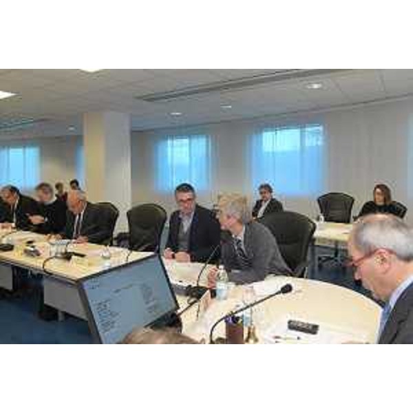 Un momento della seduta del Consiglio delle autonomie locali con l'assessore regionale competente Pierpaolo Roberti.