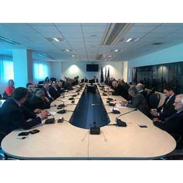La riunione con l'assessore regionale alle Attività produttive, Sergio Emidio Bini, e i rappresentanti delle categorie economiche.