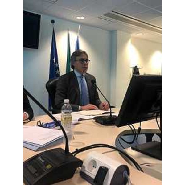 L'intervento dell'assessore alle Attività produttive del Friuli Venezia Giulia, Sergio Emidio Bini, oggi, durante il secondo incontro con le categorie economiche, nella sede della Regione a Udine.
