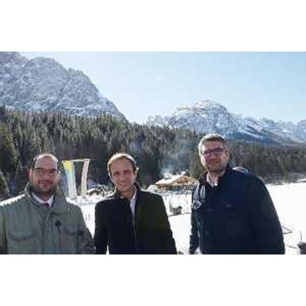 Il governatore Fedriga, l'assessore Roberti e il sindaco di Sappada Manuel Piller Hoffer 