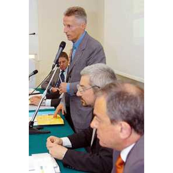 Riccardo Illy (Presidente Regione Friuli Venezia Giulia) alla presentazione del progetto "ALFORM" (Udine, 06/06/05)