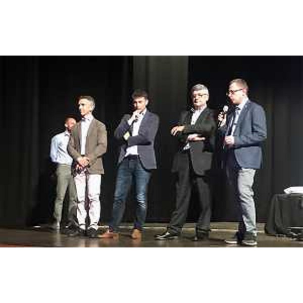 L'intervento dell'assessore regionale alle Risorse agroalimentari Stefano Zannier alla cerimonia di premiazione del progetto "CreATTivi per l'ambiente" svoltasi a Sacile