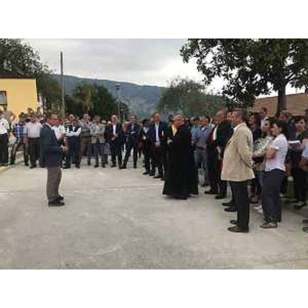 L'assessore regionale alle Risorse agroalimentari Stefano Zannier, partecipa alla cerimonia di inaugurazione del Centro di aggregazione giovanile di Anduins di Vito d'Asio