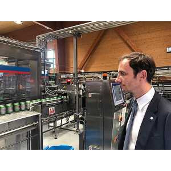l governatore Fvg, Massimiliano Fedriga, in vista allo stabilimento Birra Castello di San Giorgio di Nogaro