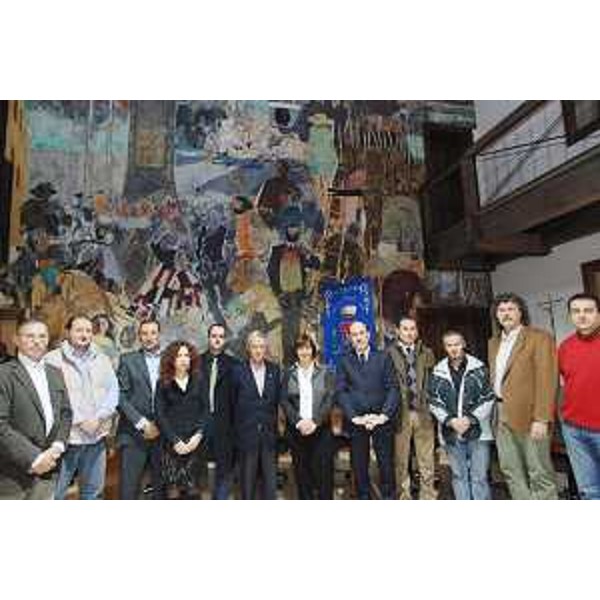 Riccardo Illy (Presidente Regione Friuli Venezia Giulia) in visita a Morsano al Tagliamento, accompagnato dal consigliere regionale Daniele Gerolin, con il Sindaco Roberta Zanet e la Giunta comunale. (Morsano al Tagliamento 17/11/07)