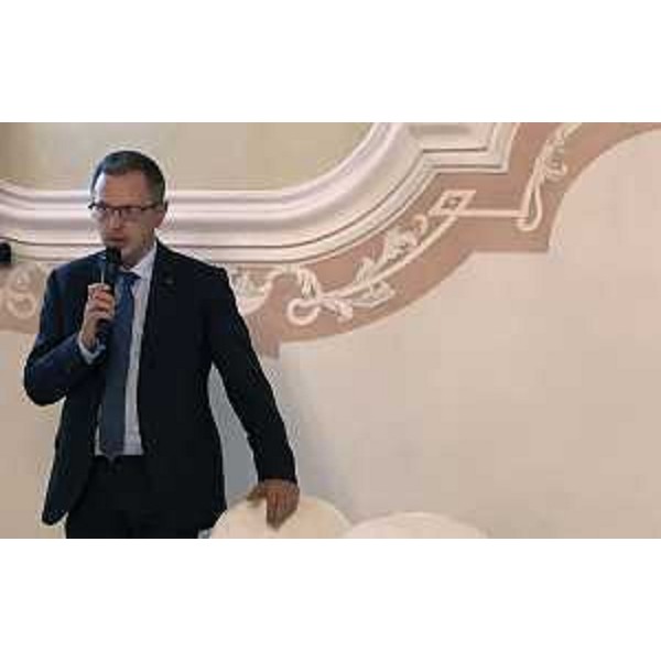 L'assessore alla Montagna del Friuli Venezia Giulia, Stefano Zannier, partecipa a Maniago a un convegno dedicato alle analisi dello scenario, degli strumenti e delle opportunità per il rilancio economico del territorio montano e pedemontano. 