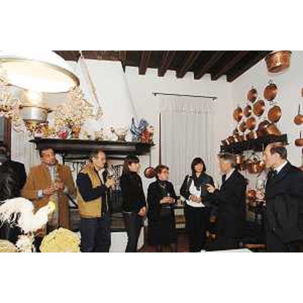 Riccardo Illy (Presidente Regione Friuli Venezia Giulia) visita la "Villa dei Conti della Torre nella Patria del Friuli" a Morsano al Tagliamento. (Morsano al Tagliamento 17/11/07)