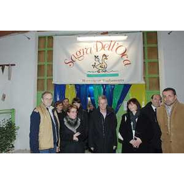 Riccardo Illy (Presidente Regione Friuli Venezia Giulia) alla Sagra dell'Oca a Morsano al Tagliamento, accompagnato dal Sindaco Roberta Zanet. (Morsano al Tagliamento 17/11/07)