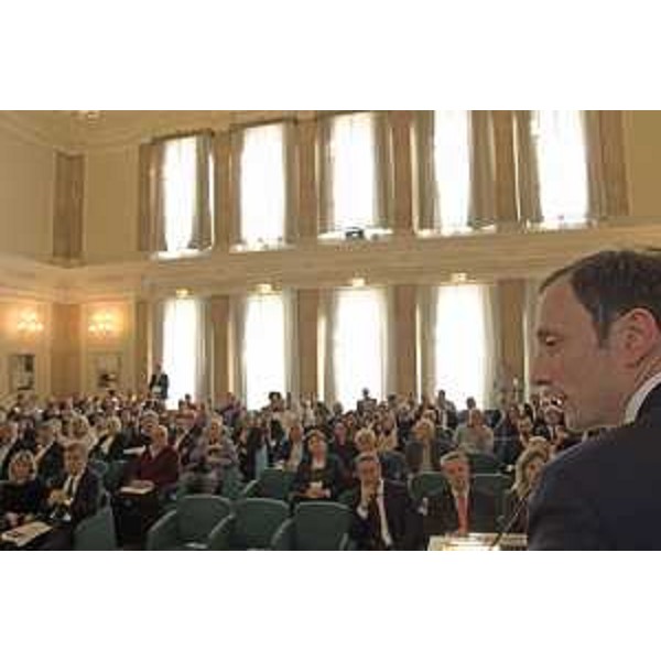 Il governatore del Friuli Venezia Giulia, Massimiliano Fedriga, interviene al convegno 'Trieste. Ricerca e innovazione lungo la via della seta", tenutosi al Mib Trieste School of Management