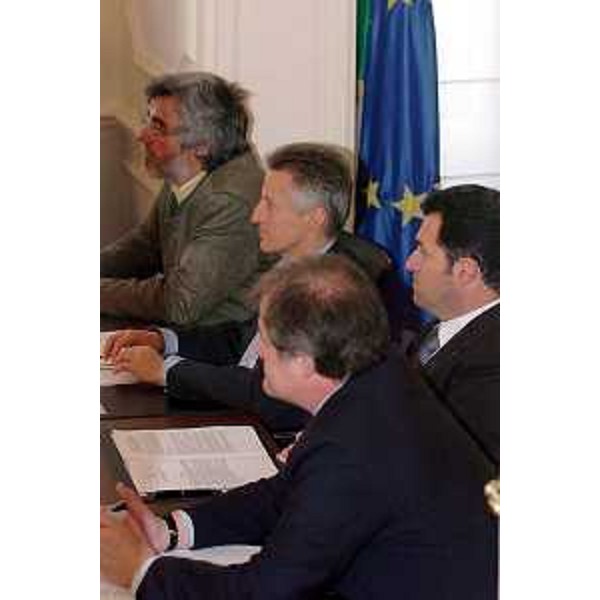 Riccardo Illy (Presidente Regione Friuli Venezia Giulia) e Franco Iacop (Assessore Regionale per le relazioni internazionali, comunitarie e autonomie locali) al workshop di Bruxelles (Bruxelles, 25/05/05)