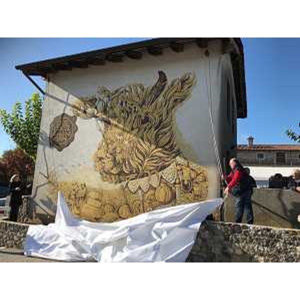 Il murales svelato in occasione del 25mo di Cjase Cocèl.