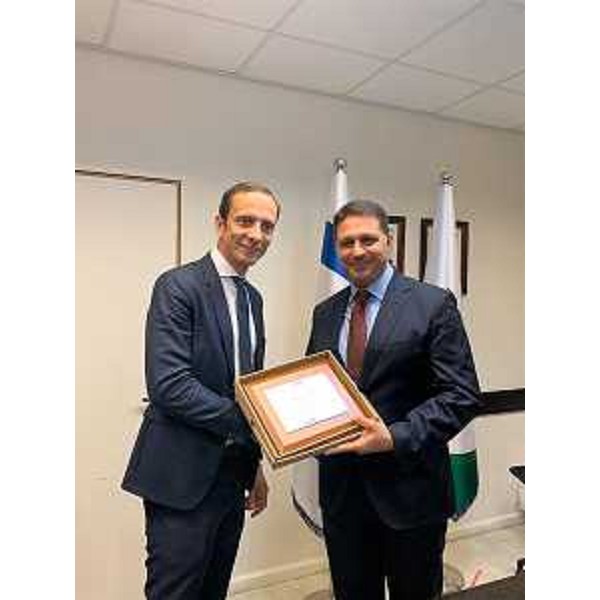 Il governatore del FVG Massimiliano Fedriga nella sua visita istituzionale in Israele con il sindaco della città di Modi'in-Maccabim-Re'ut Haim Bibas.