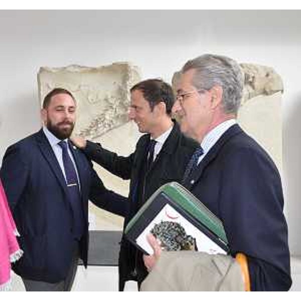 Il governatore del Friuli Venezia Giulia, Massimiliano Fedriga, con il sindaco di Aquileia, Emanuele Zorino, e il presidente della Fondazione Aquileia, Antonio Zanardi Landi, durante la presentazione della mostra Aquileia 2200. Porta di Roma verso i Balcani e l'Oriente, al museo dell'Ara Pacis - Roma, 8 novembre 2019. 