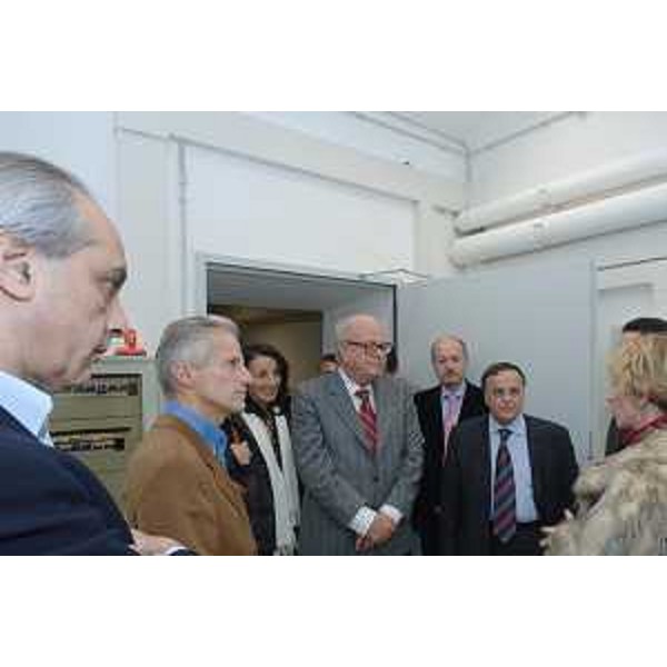 Riccardo Illy (Presidente Regione Friuli Venezia Giulia) e Gianni Pecol Cominotto (Assessore regionale Sistemi informativi) all'inaugurazione della Sala server distrettuale per il Friuli Venezia Giulia nel Palazzo di Giustizia di Trieste. (Trieste 21/11/07)