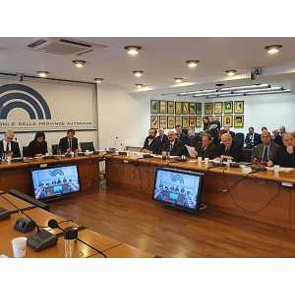L'assessore regionale al Patrimonio, Demanio, Servizi generali e Sistemi informativi Sebastiano Callari alla Conferenza delle Regioni e delle Province autonome tenutasi oggi a Roma