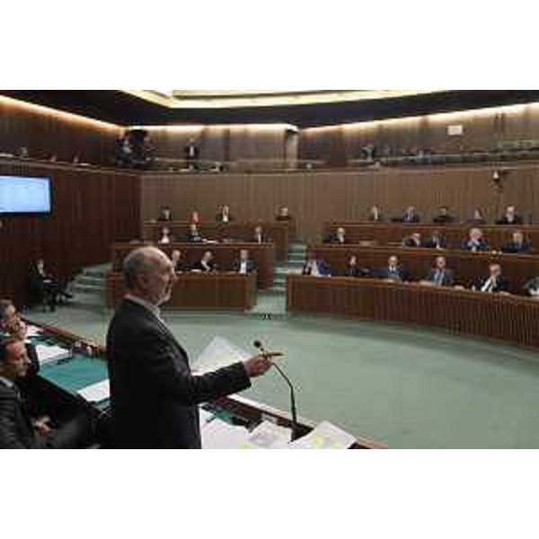 Il vicegovernatore del Friuli Venezia Giulia, Riccardo Riccardi, interviene a margine dell'approvazione da parte del Consiglio regionale del disegno di legge 70 (riforma della sanità)