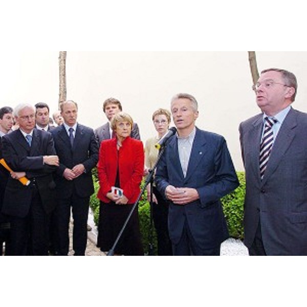 Costa, Ubner, Riccardo Illy (Presidente Regione Friuli Venezia Giulia) ed Alessandro Tesini (Presidente del consiglio regionale) all'inaugurazione dei nuovi uffici FVG a Bruxelles (Bruxelles, 24/05/05)