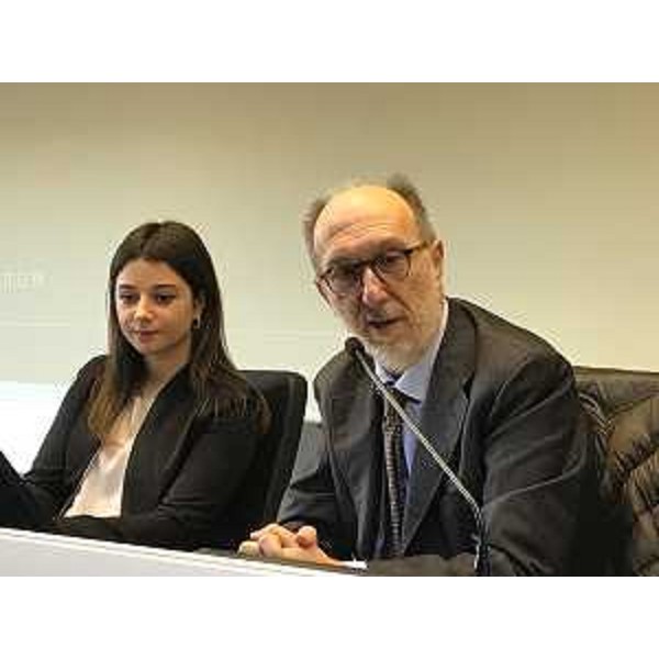 Il vicegovernatore del Friuli Venezia Giulia con delega alla Protezione civile, Riccardo Riccardi, all'incontro con il coordinamento regionale degli studenti, nel Centro operativo della Protezione civile Fvg a Palmanova.