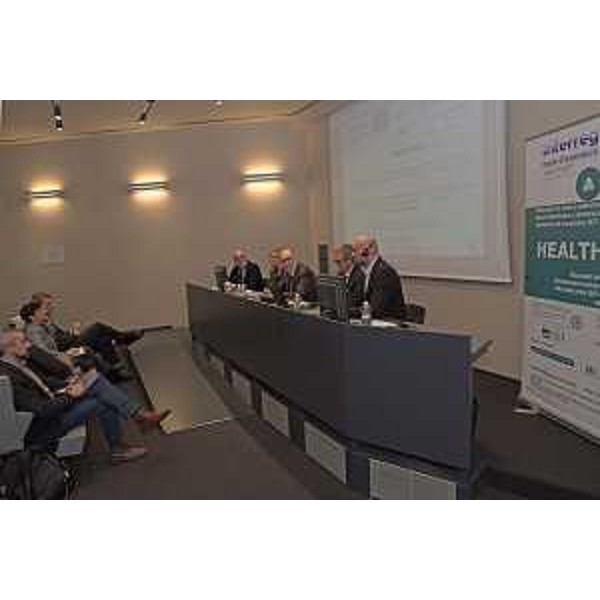 Il vicegovernatore del Friuli Venezia Giulia con delega alla Salute, Riccardo Riccardi, alla presentazione dei risultati del progetto interreg Italia-Austria HealthNet.