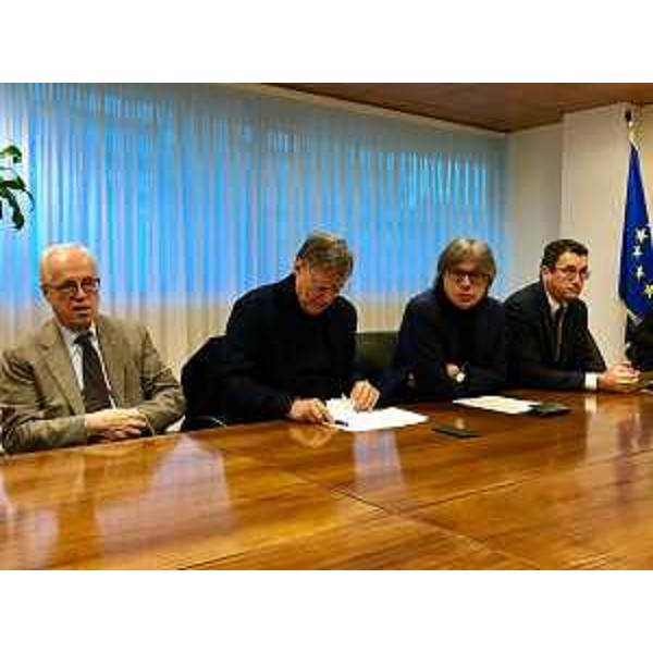 L'assessore regionale alle Attività produttive, Sergio Emidio Bini, durante la conferenza stampa di presentazione dei dati sul settore turistico in Friuli Venezia Giulia sulla base delle rilevazioni dell'Osservatorio congiunturale Confcommercio Fvg, in collaborazione con Format Ricerche.