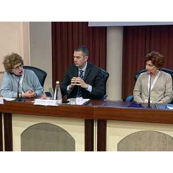 L'intervento dell'assessore regionale alla Cultura Tiziana Gibelli all'incontro del Fai svoltosi a Pordenone. (Foto ARC Liberti)
