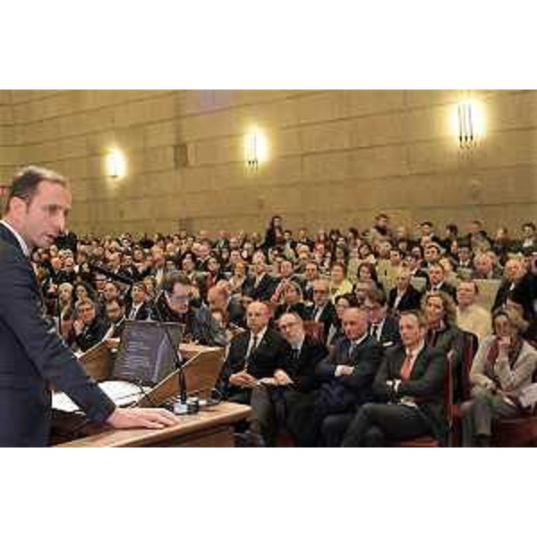 L'intervento del governatore del FVG, Massimiliano Fedriga, nel corso dell'inaugurazione del nuovo Anno accademico dell'Università di Trieste. In prima fila anche il vicegovernatore con delega alla Salute Riccardo Riccardi. (Foto ARC Montenero)