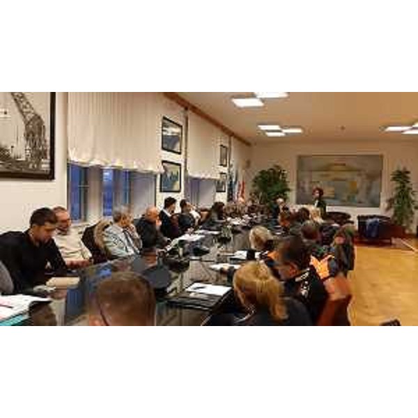 Il vicegovernatore del Friuli Venezia Giulia con delega alla Salute, Riccardo Riccardi, alla riunione che si è svolta a Trieste nella sede dell'Autorità di sistema portuale del mare Adriatico orientale. (Foto Regione FVG)