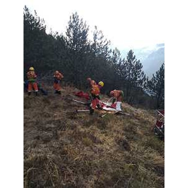 Esercitazione del Corpo forestale regionale nella zona di Moggio Udinese. (Foto Regione FVG)