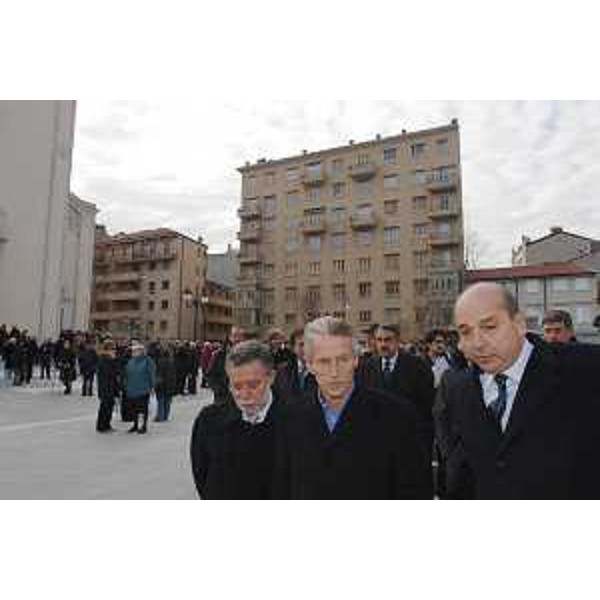 Riccardo Illy (Presidente Regione Friuli Venezia Giulia) e Roberto Dipiazza (Sindaco Trieste) all'inaugurazione del nuovo parcheggio sotterraneo di piazza San Giacomo a Trieste. (Trieste 28/11/07)