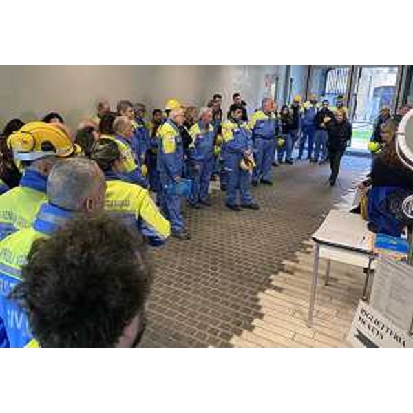 Una fase del corso dedicato ai volontari della Protezione Civile a Pordenone per la gestione dei beni culturali in caso di emergenza. (Foto ARC Liberti)