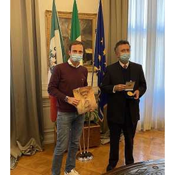 Il governatore del Friuli Venezia Giulia, Massimiliano Fedriga, e lambasciatore del Messico in Italia, Carlos Garcia de Alba Zepeda. - Il governatore del Friuli Venezia Giulia, Massimiliano Fedriga, e lambasciatore del Messico in Italia, Carlos Garcia de Alba Zepeda.