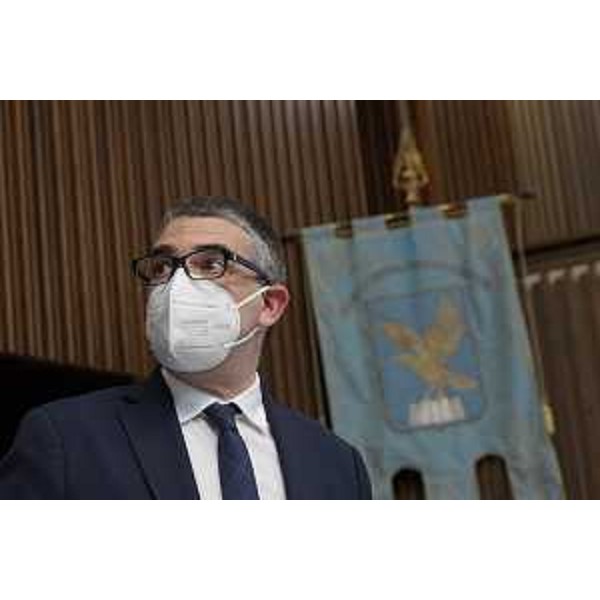 Lassessore regionale alle Autonomie locali, funzione pubblica, sicurezza, politiche dell'immigrazione, corregionali all'estero e lingue minoritarie, Pierpaolo Roberti. - Lassessore regionale alle Autonomie locali, funzione pubblica, sicurezza, politiche dell'immigrazione, corregionali all'estero e lingue minoritarie, Pierpaolo Roberti.