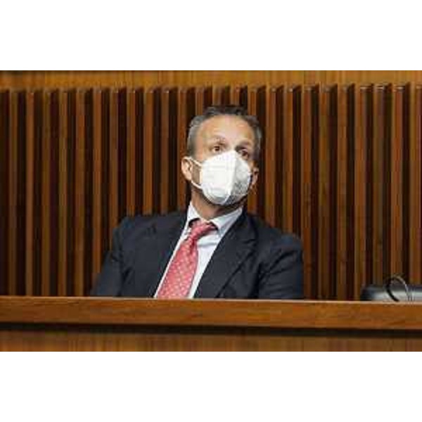 Il vicepresidente del Cr Fvg, Francesco Russo, durante la conferenza stampa di Fine Anno - Il vicepresidente del Cr Fvg, Francesco Russo, durante la conferenza stampa di Fine Anno