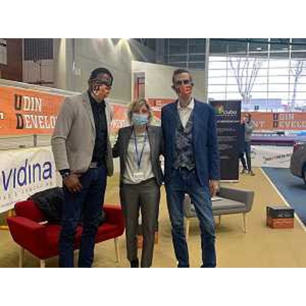 L'assessore regionale Barbara Zilli, con l'atleta friulano Alessandro Talotti e il campione cubano Javer Sotomayor, al meeting di salto in alto "Udin jump development" - Udine, 27 gennaio 2021 - L'assessore regionale Barbara Zilli, con l'atleta friulano Alessandro Talotti e il campione cubano Javer Sotomayor, al meeting di salto in alto "Udin jump development" - Udine, 27 gennaio 2021