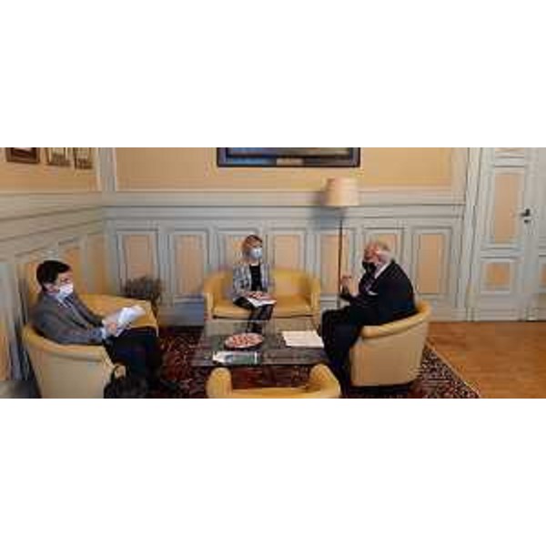 L'assessore Barbara Zilli con il sindaco di Gorizia Rodolfo Ziberna - L'assessore Barbara Zilli con il sindaco di Gorizia Rodolfo Ziberna 