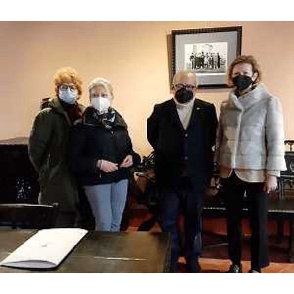 L'assessore regionale Tiziana Gibelli con la presidente del Centro studi Pasolini di Casarsa Flavia Leonarduzzi, il presidente della Fondazione Pordenonelegge.it Michelangelo Agrusti e il sindaco di Casarsa Lavinia Clarotto - L'assessore regionale Tiziana Gibelli con la presidente del Centro studi Pasolini di Casarsa Flavia Leonarduzzi, il presidente della Fondazione Pordenonelegge.it Michelangelo Agrusti e il sindaco di Casarsa Lavinia Clarotto