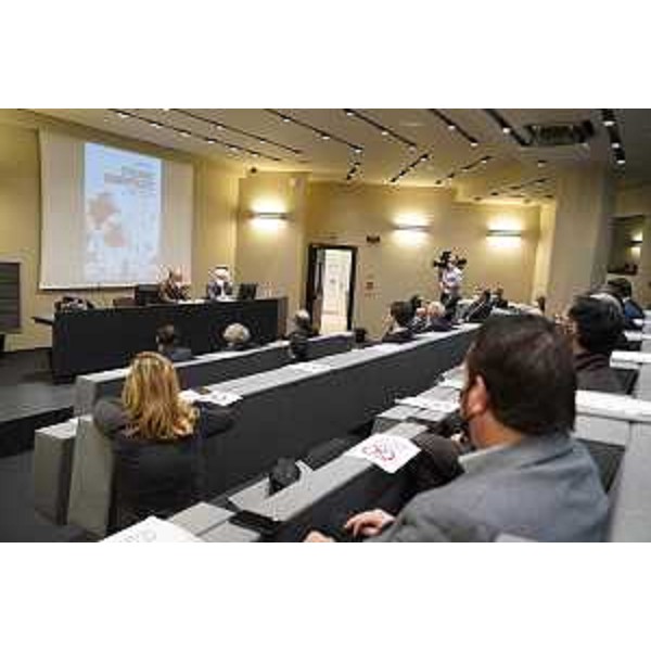 Presentazione di Italiani Dimenticati in sala Tessitori a Trieste - Presentazione di Italiani Dimenticati in sala Tessitori a Trieste